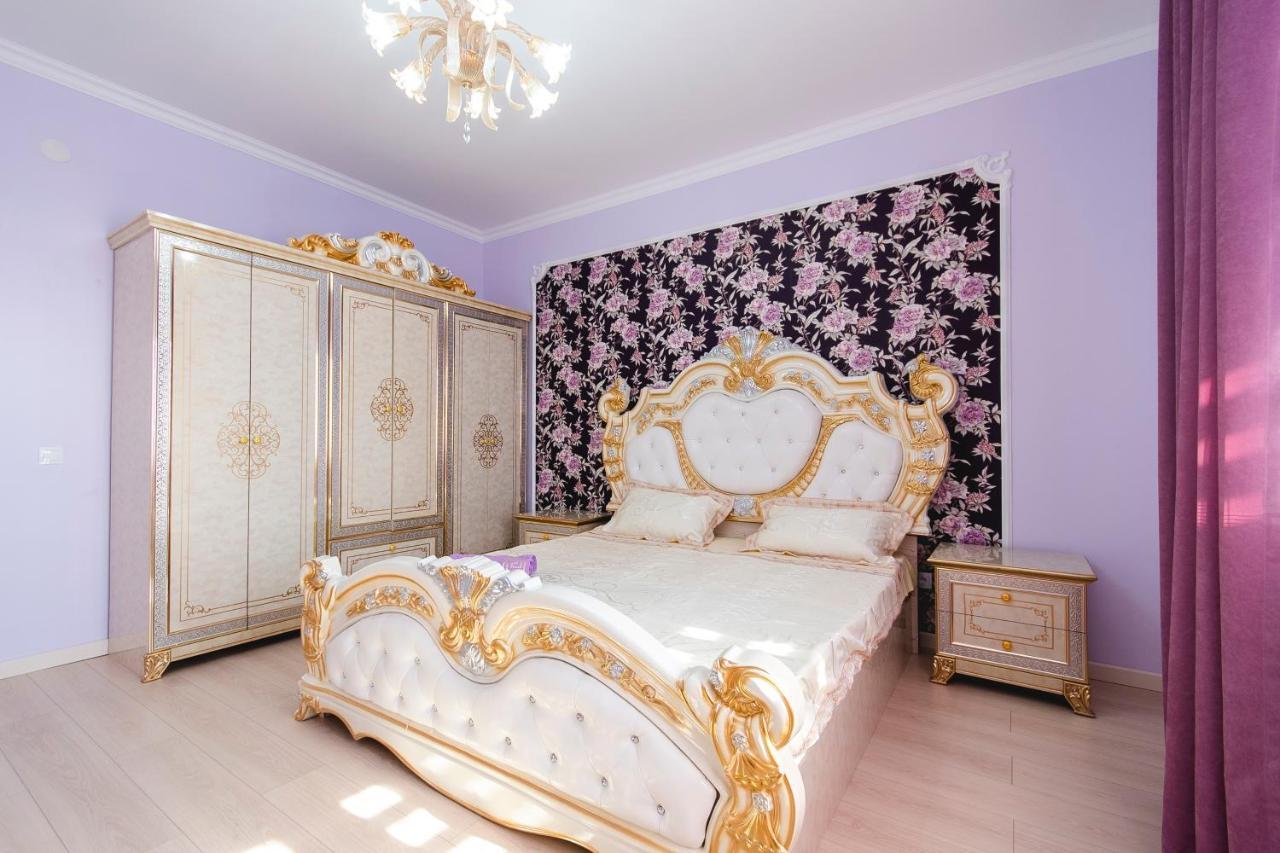Razmestim В Жк Шахристан На 15 Этаже Almaty Bagian luar foto