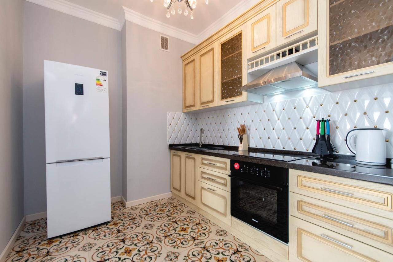 Razmestim В Жк Шахристан На 15 Этаже Almaty Bagian luar foto