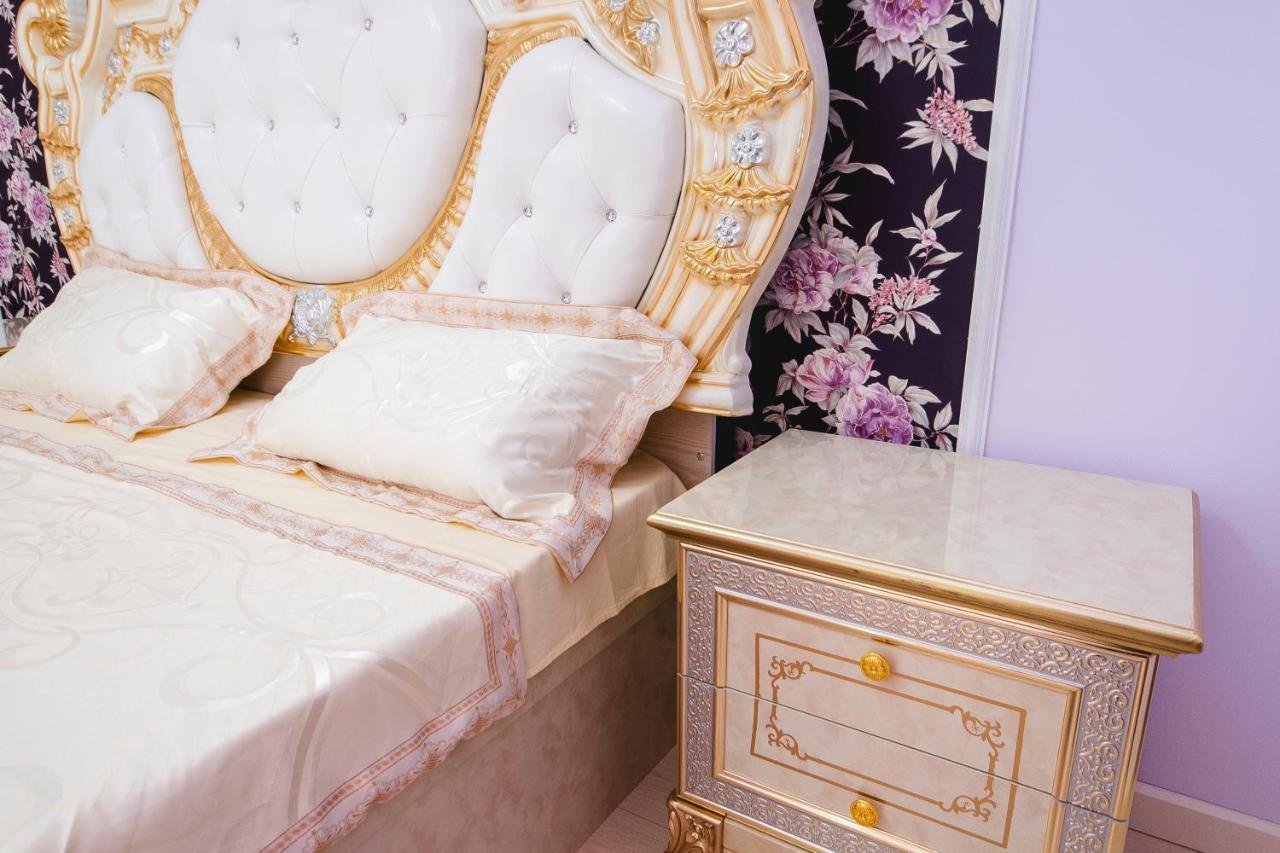 Razmestim В Жк Шахристан На 15 Этаже Almaty Bagian luar foto